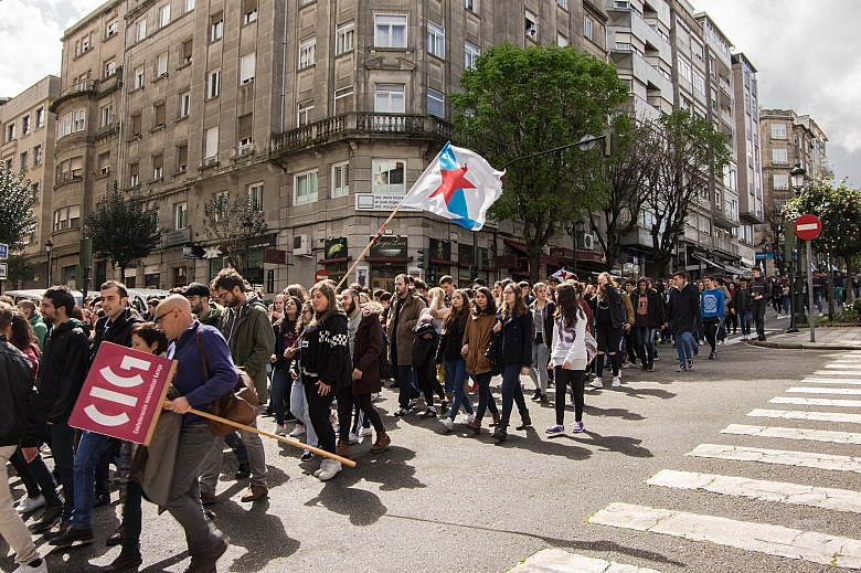 2016 04 13 ManifestacionEstudantil_Vigo_04.jpg